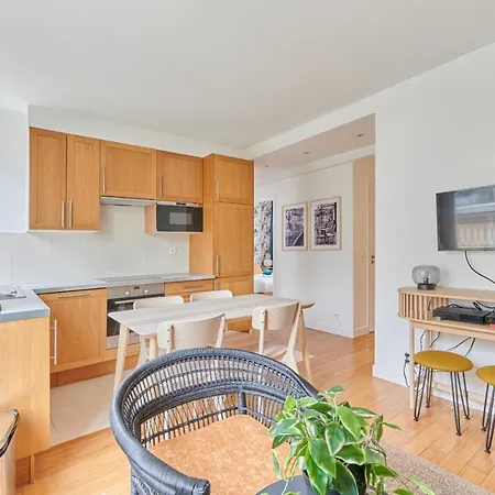 Rent A - Degas Apartment Paris