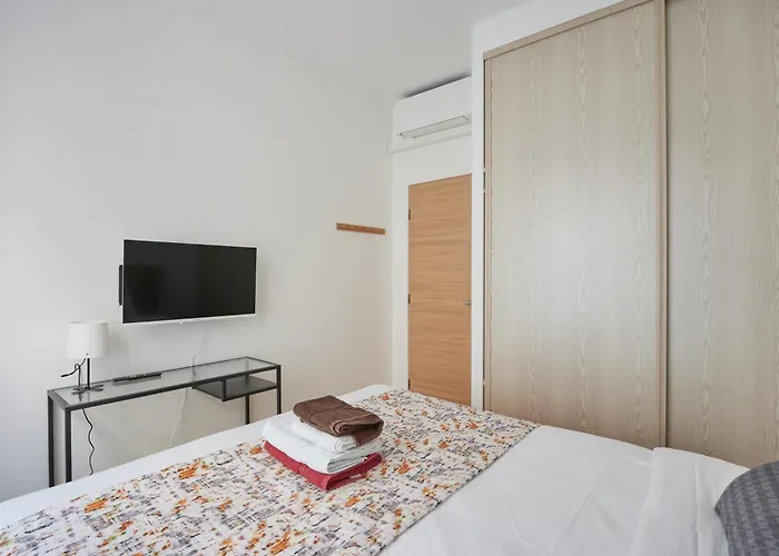 Rent A - Degas Διαμέρισμα